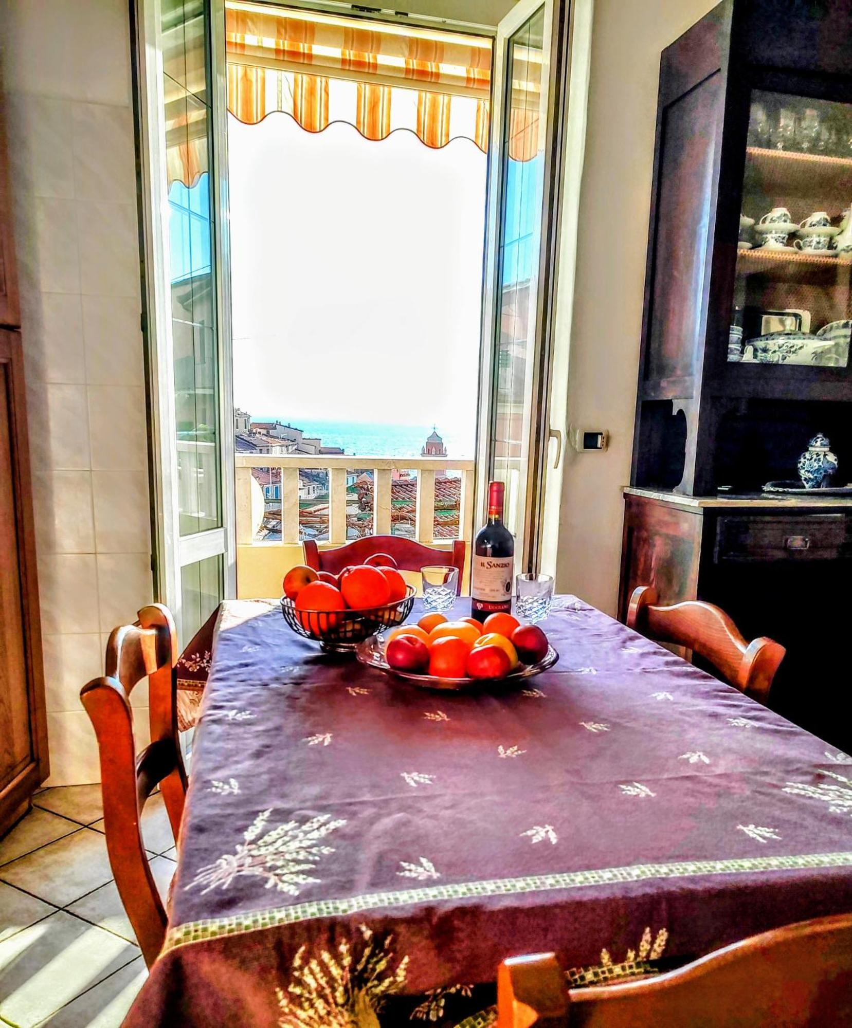 -La Terrazza Nel Vigneto- Golfo Dei Poeti Apartment เตลลาโร ภายนอก รูปภาพ