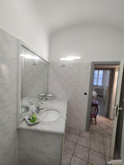 -La Terrazza Nel Vigneto- Golfo Dei Poeti Apartment เตลลาโร ภายนอก รูปภาพ